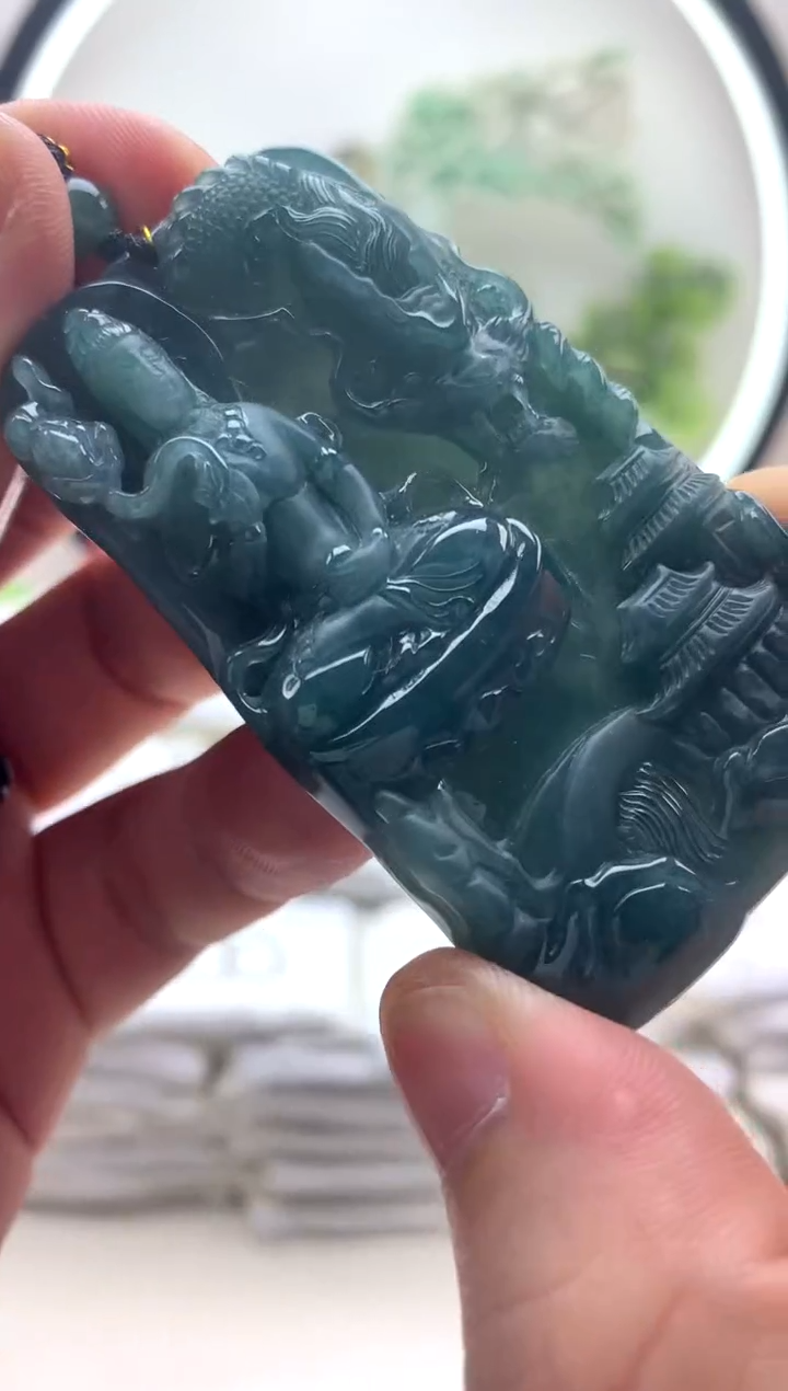 颈饰未镶嵌翡翠大势至