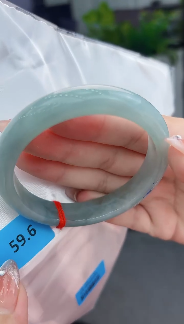 【闪购商品】翡翠手镯未镶嵌翡翠手镯