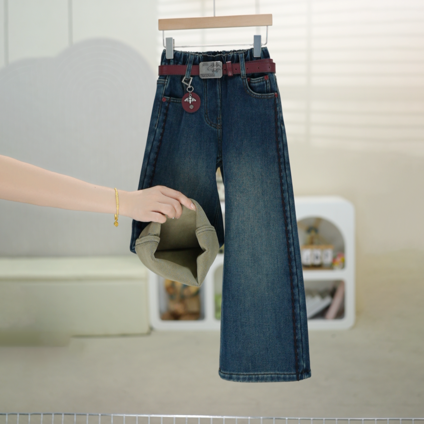 【有弹性，高品质】女童加绒牛仔裤秋冬新款直通裤阔腿裤中大童裤子1