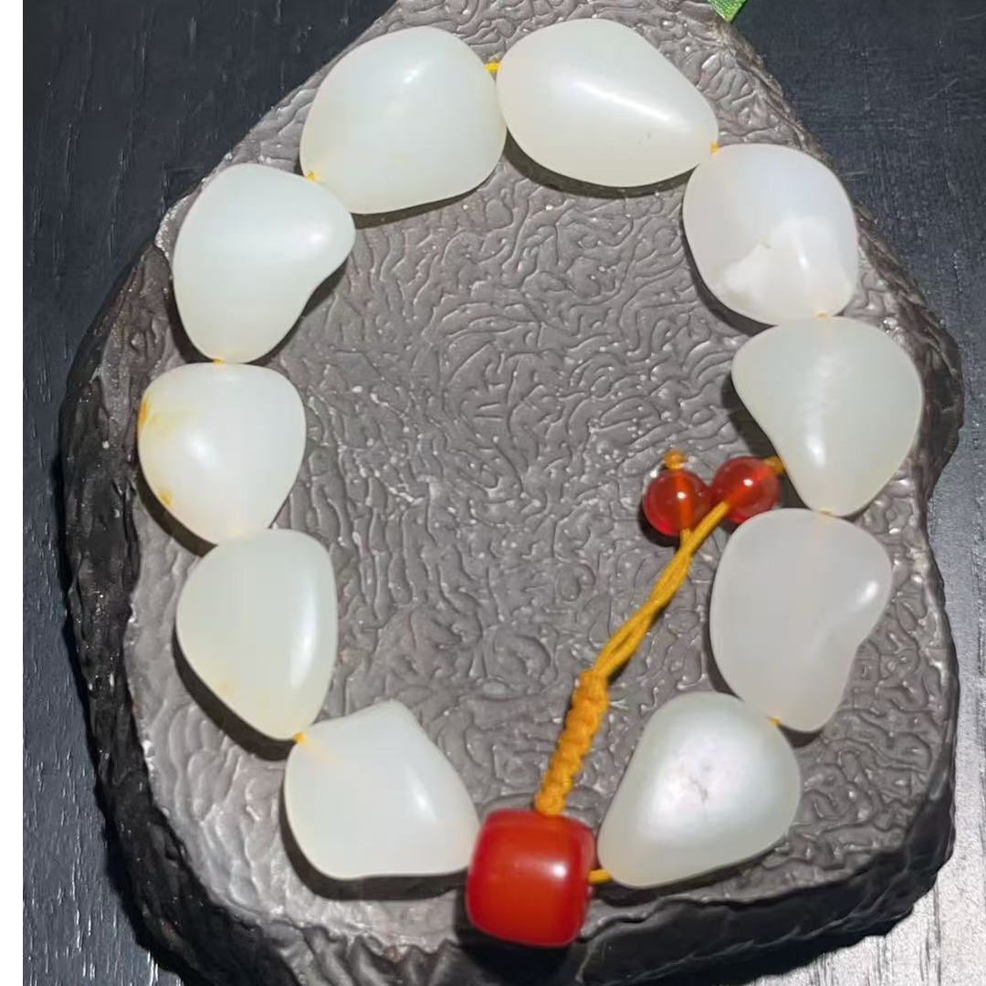 高端撒金皮黄白和田玉手串真皮真料品质优良43克