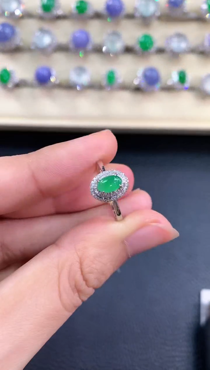 【闪购商品】翡翠戒指18K金镶嵌B6   