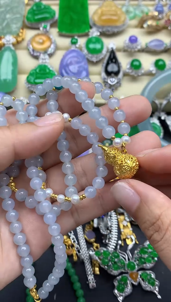 翡翠未镶嵌颈饰609-春日珠宝