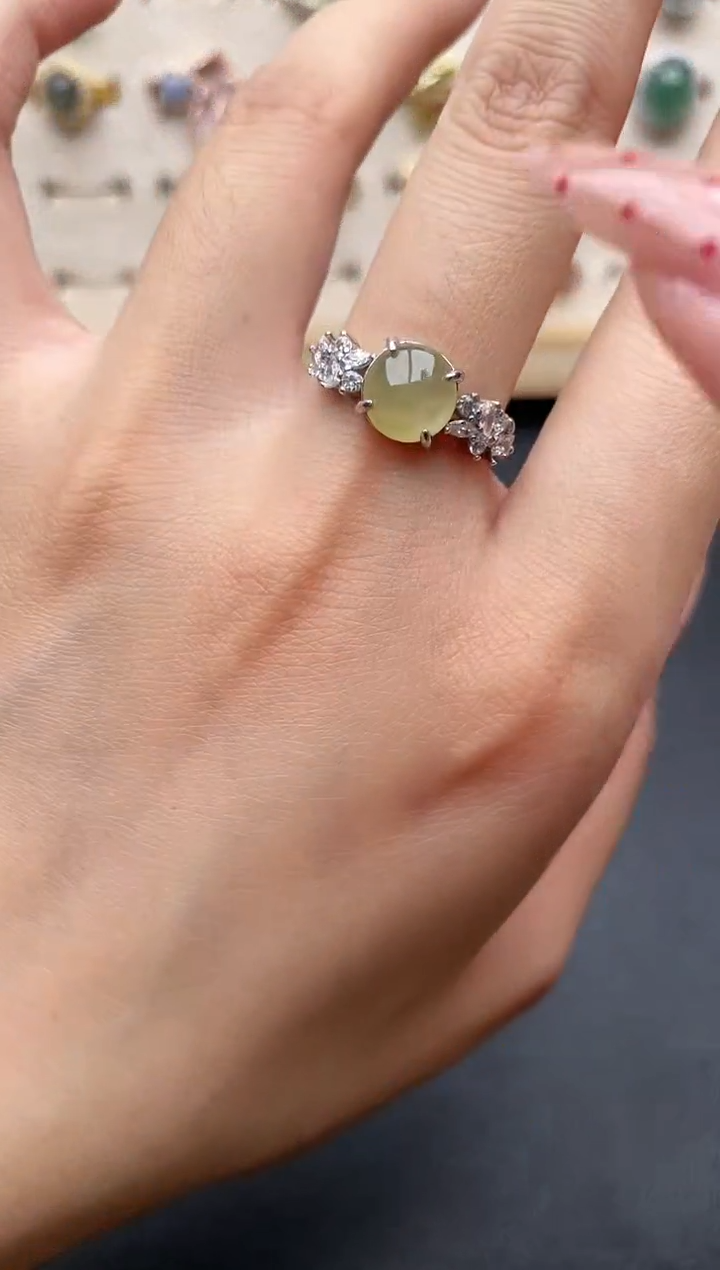 【闪购商品】翡翠戒指银S925镶嵌一物一证一礼盒