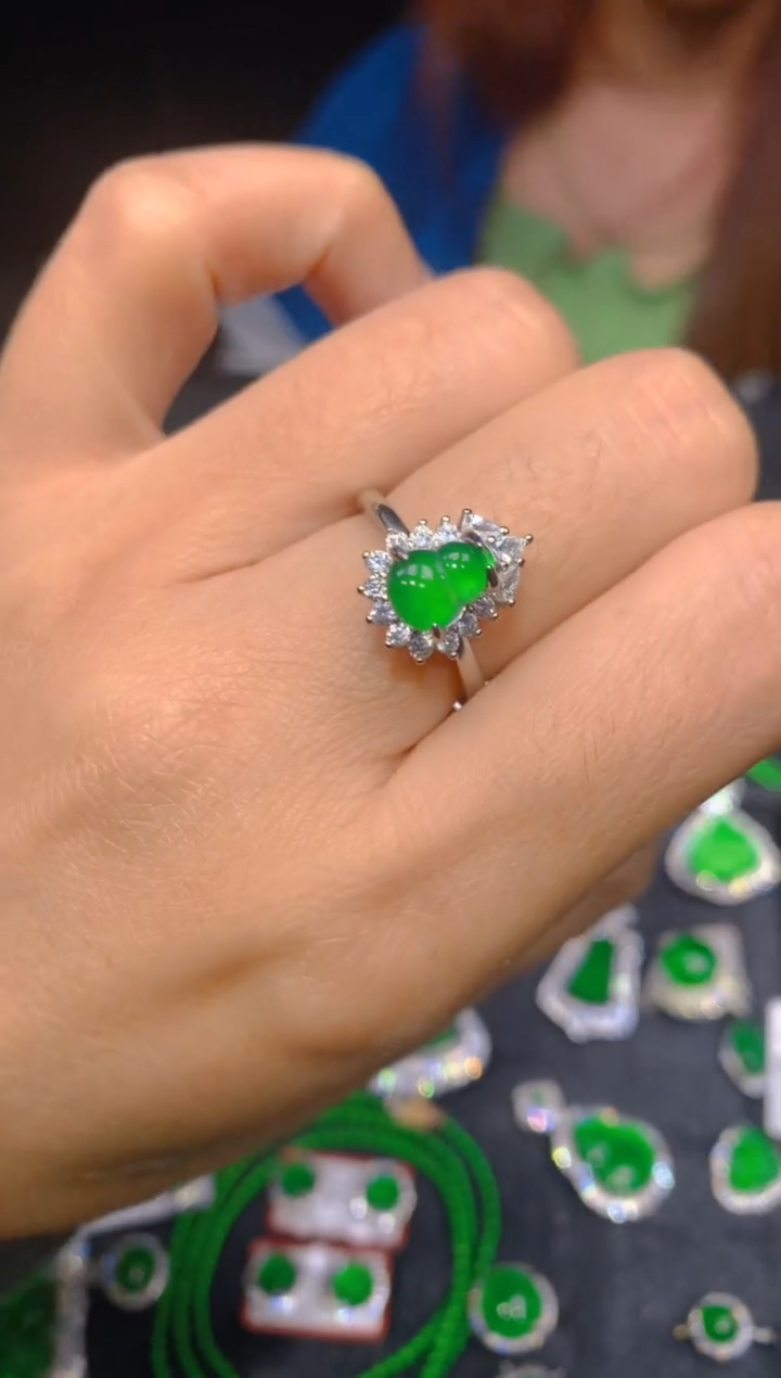 【闪购商品】定制翡翠未镶嵌99多样性发货（发其一）