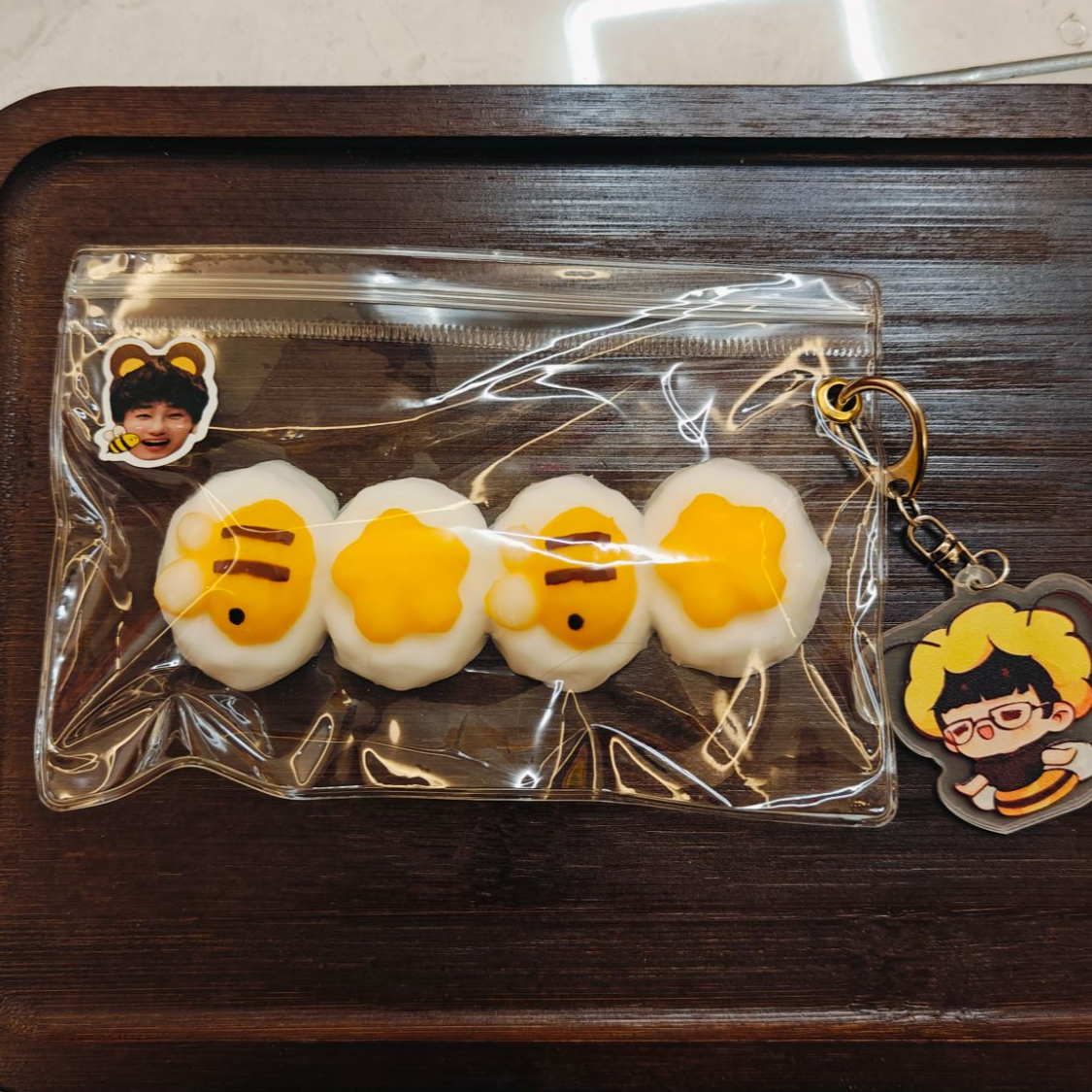 十个勤天蒋敦豪周边蜜蜂奶油条捏捏乐