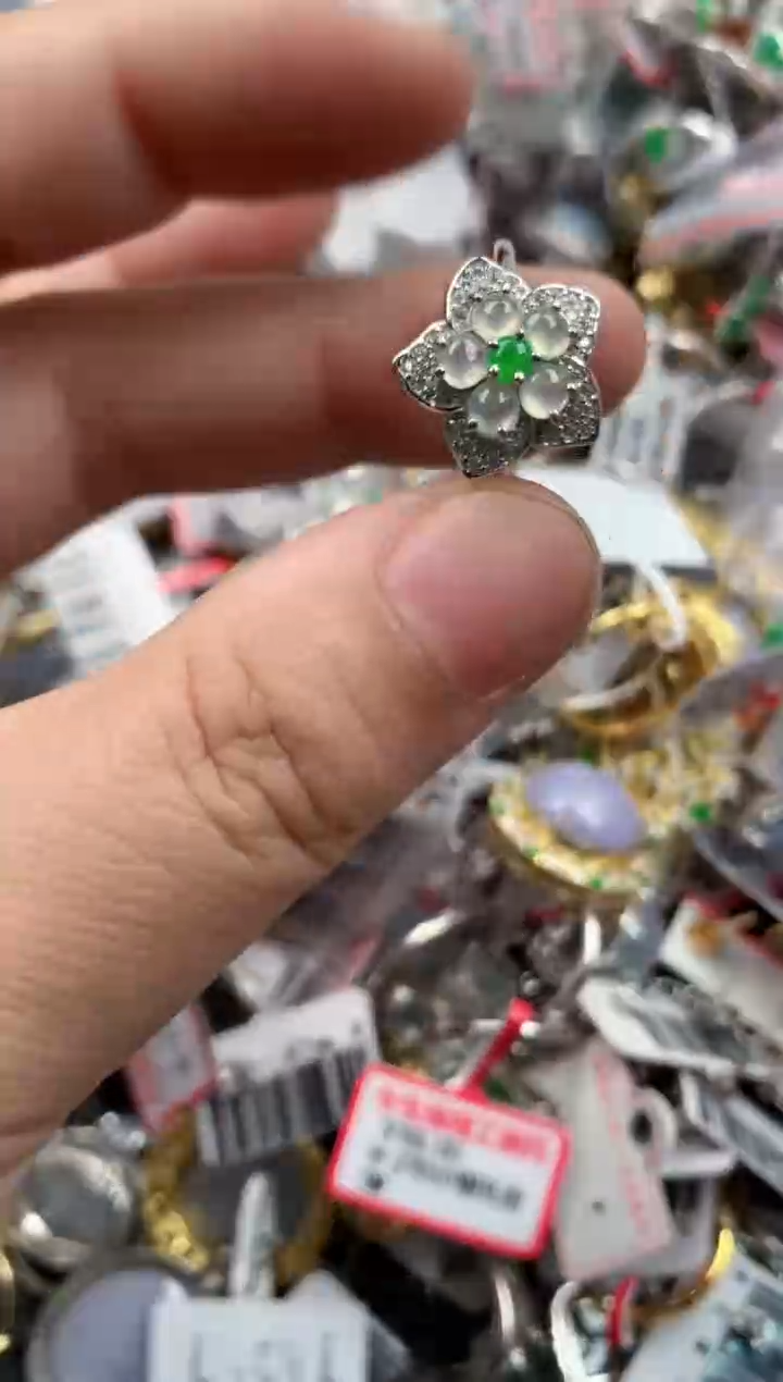 银S925镶嵌戒指翡翠333   10