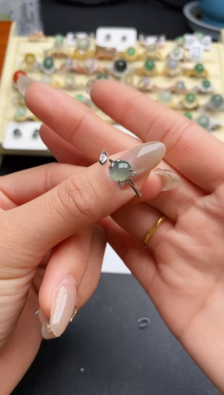 【闪购商品】翡翠戒指银S925镶嵌333333333+6