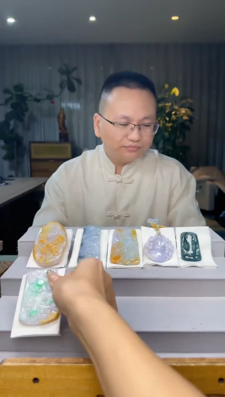 吊坠(不含链)未镶嵌翡翠美***逼MM@@