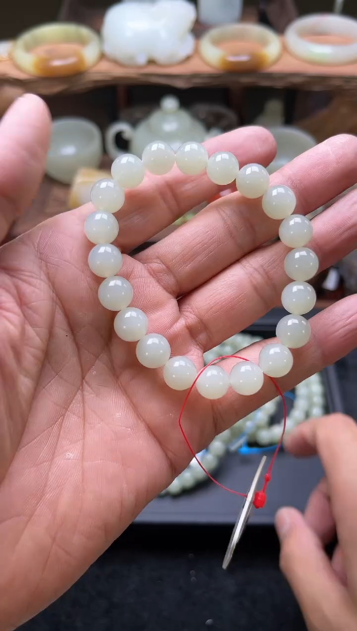 【闪购商品】和田玉手串未镶嵌卡10且末青白圆珠A9006085