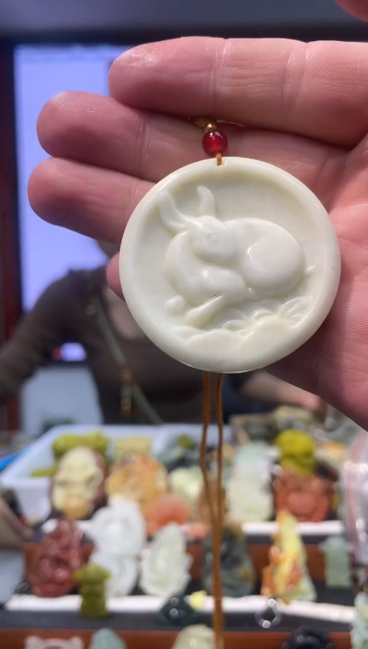 【闪购商品】岫玉吊坠未镶嵌·