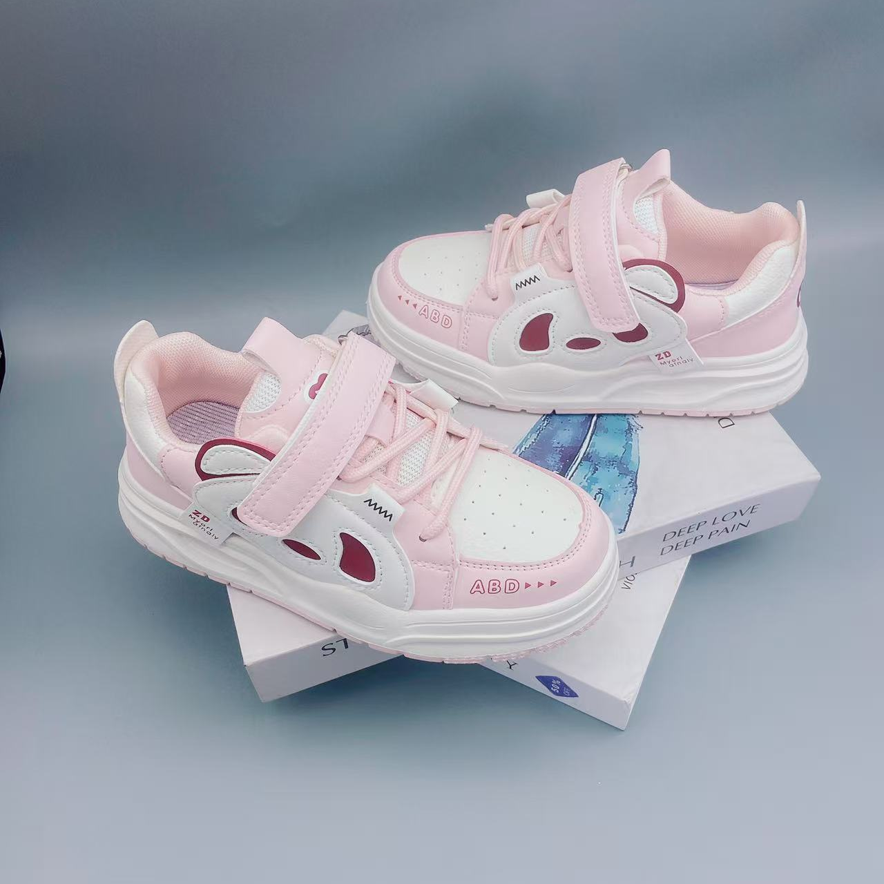 B8201女宝大童简约皮面板鞋32-37