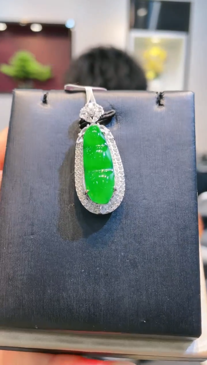 【闪购商品】翡翠颈饰未镶嵌A95天然A货翡翠吊坠（不含链）