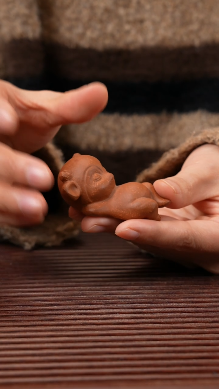 【闪购商品】紫砂茶宠小鹿笔架