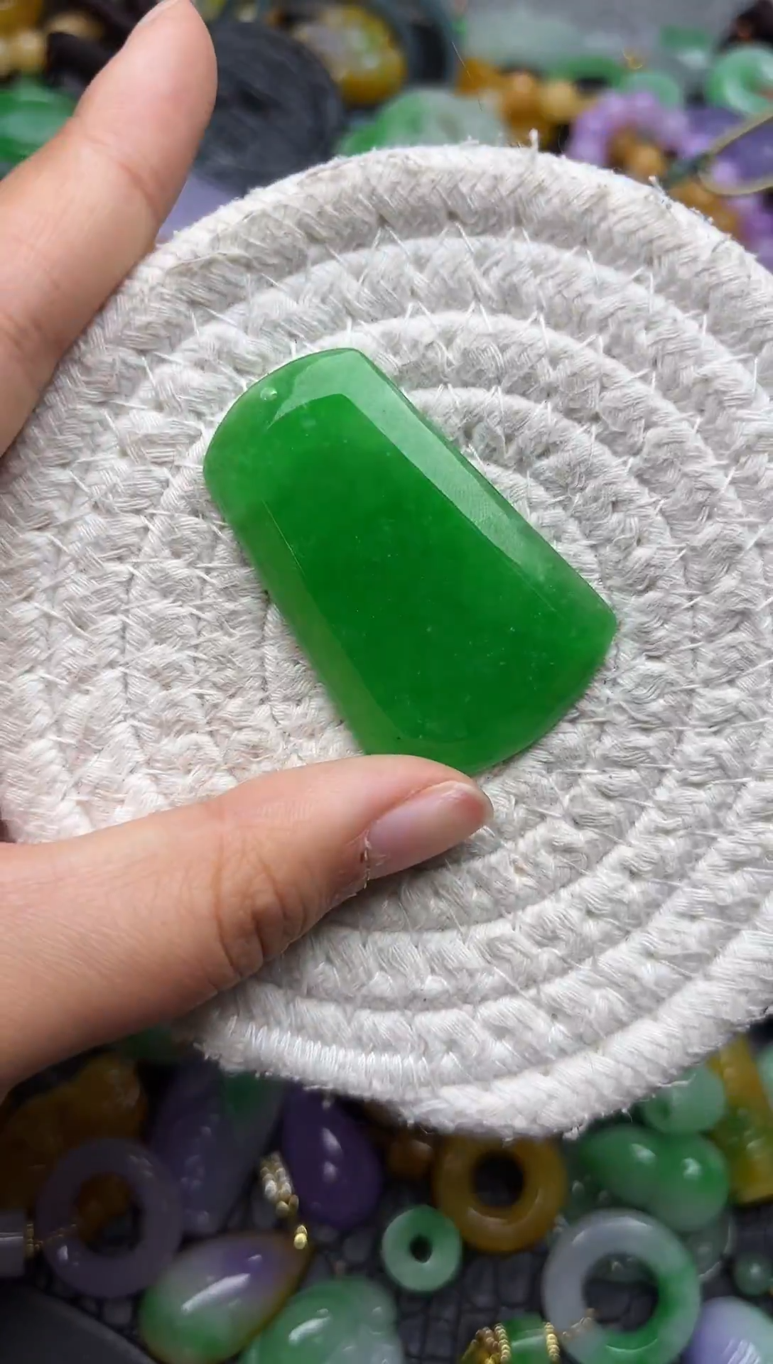 颈饰未镶嵌翡翠缅甸翡翠吊坠