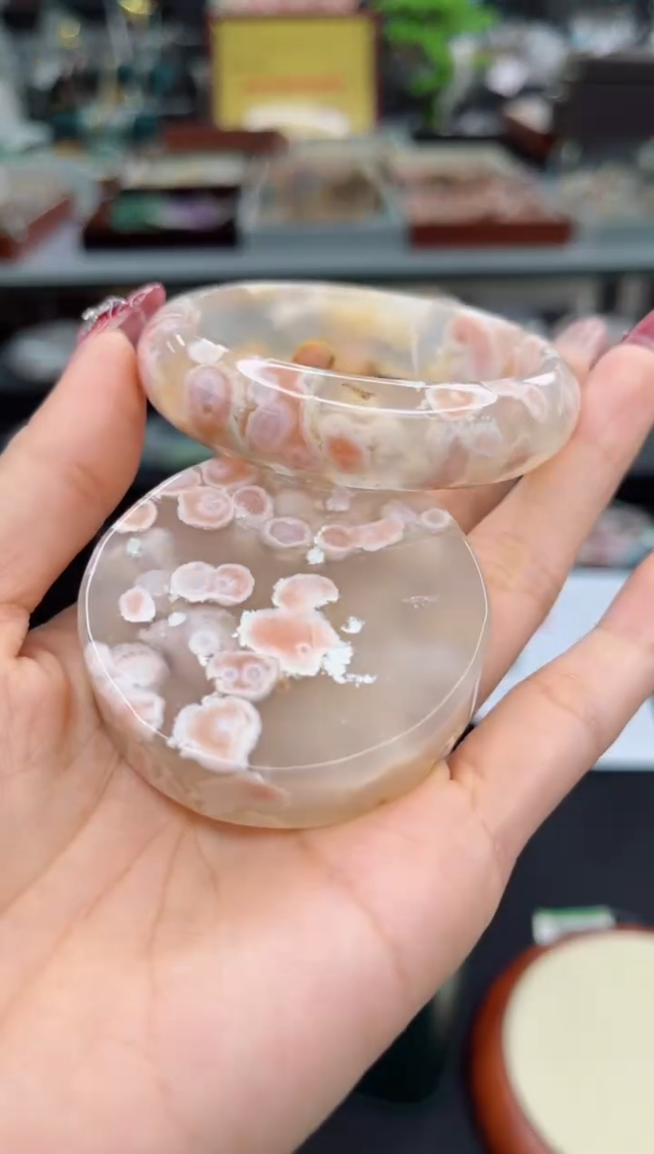 【闪购商品】石英质玉手镯未镶嵌54圈口（赠品镯心）2S941605