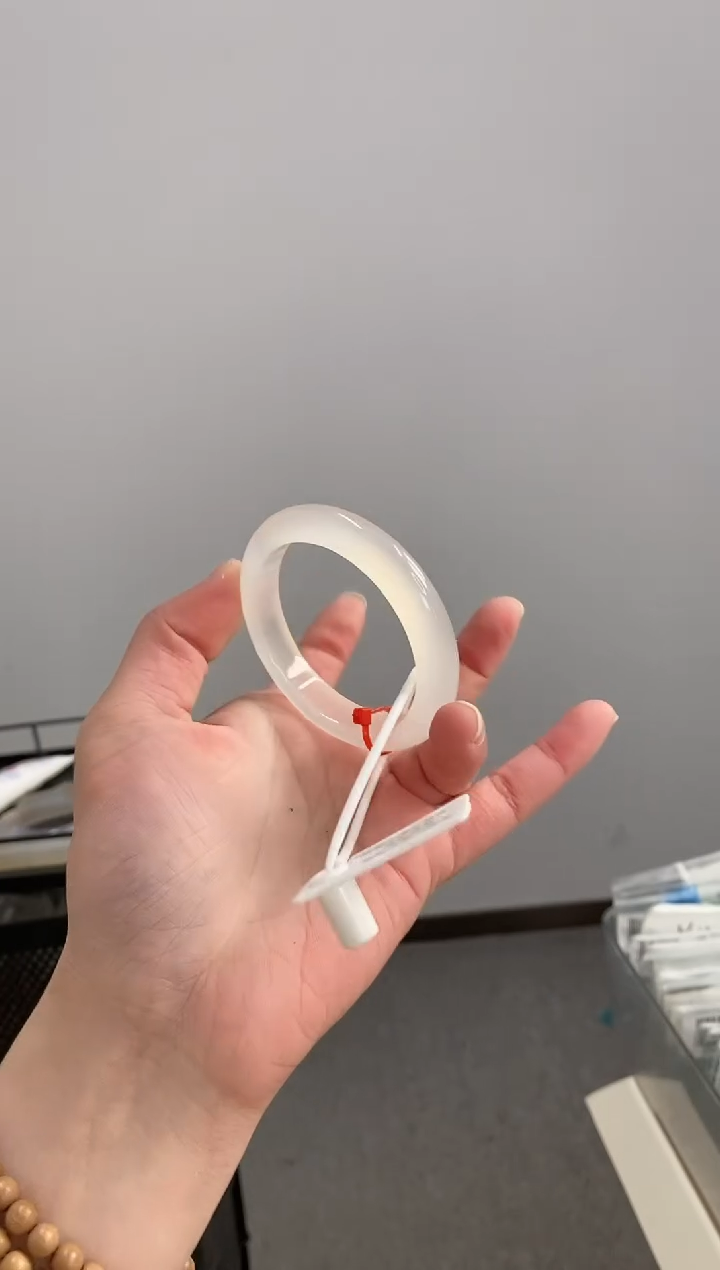 【闪购商品】玛瑙/玉髓手镯未镶嵌50圈