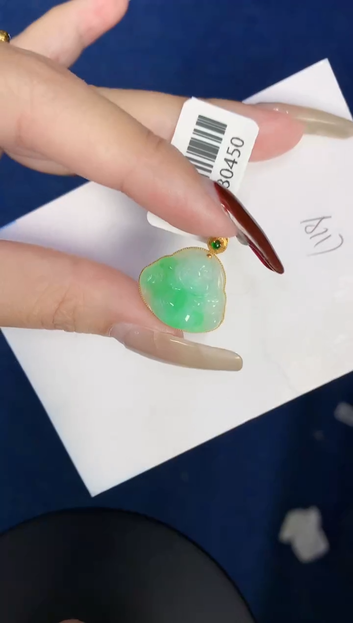 【闪购商品】翡翠颈饰18K金镶嵌0000000000