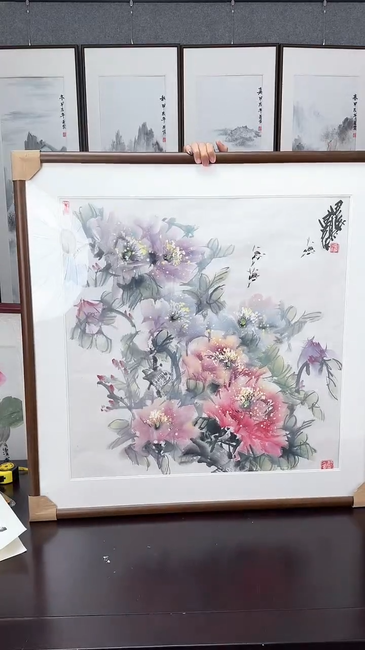 【闪购商品】国画牡丹实木装裱