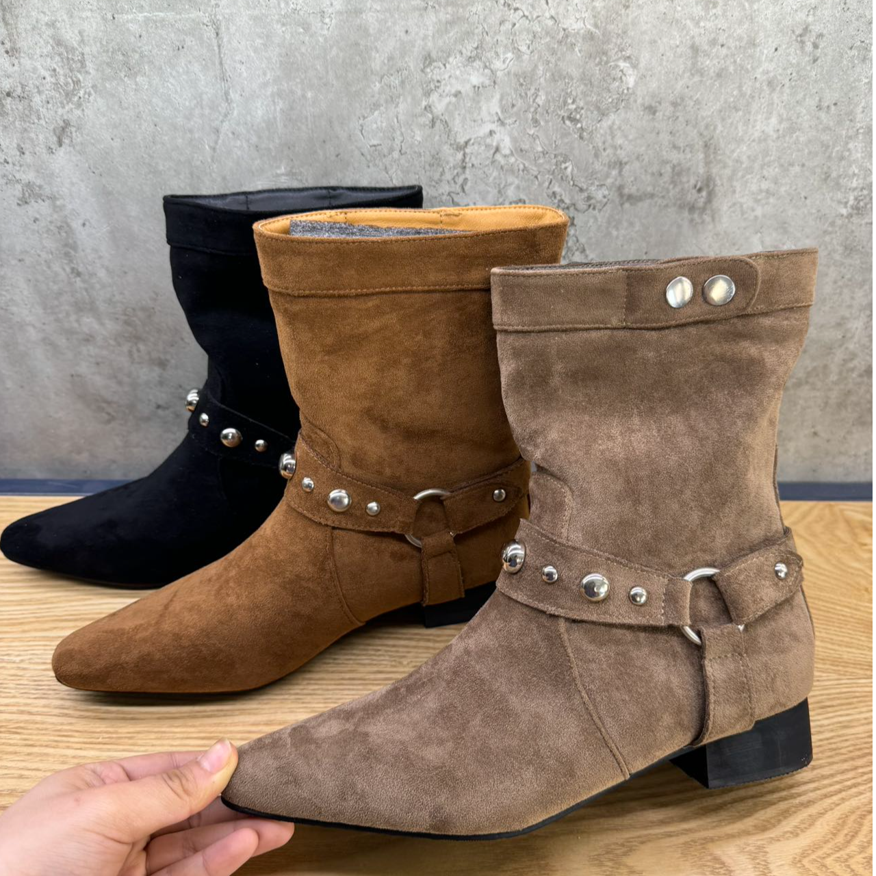 坎力比努尔皮鞋时尚尖头310-1