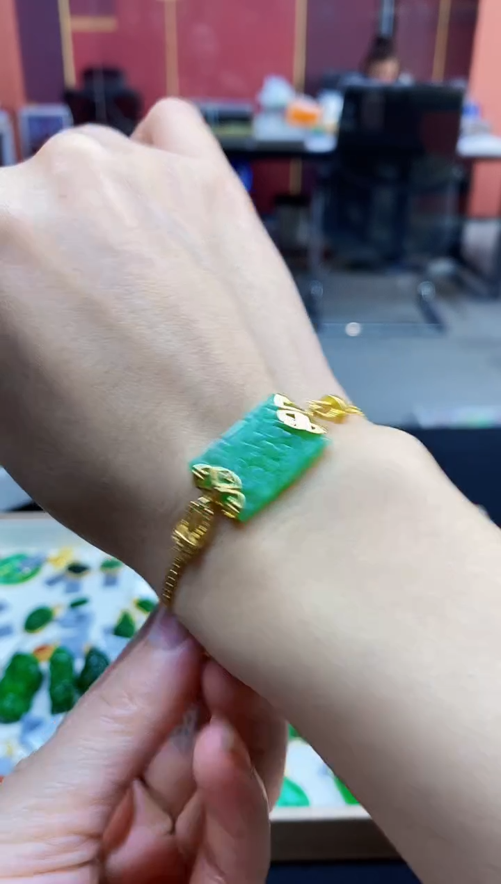 颈饰未镶嵌翡翠手链-28