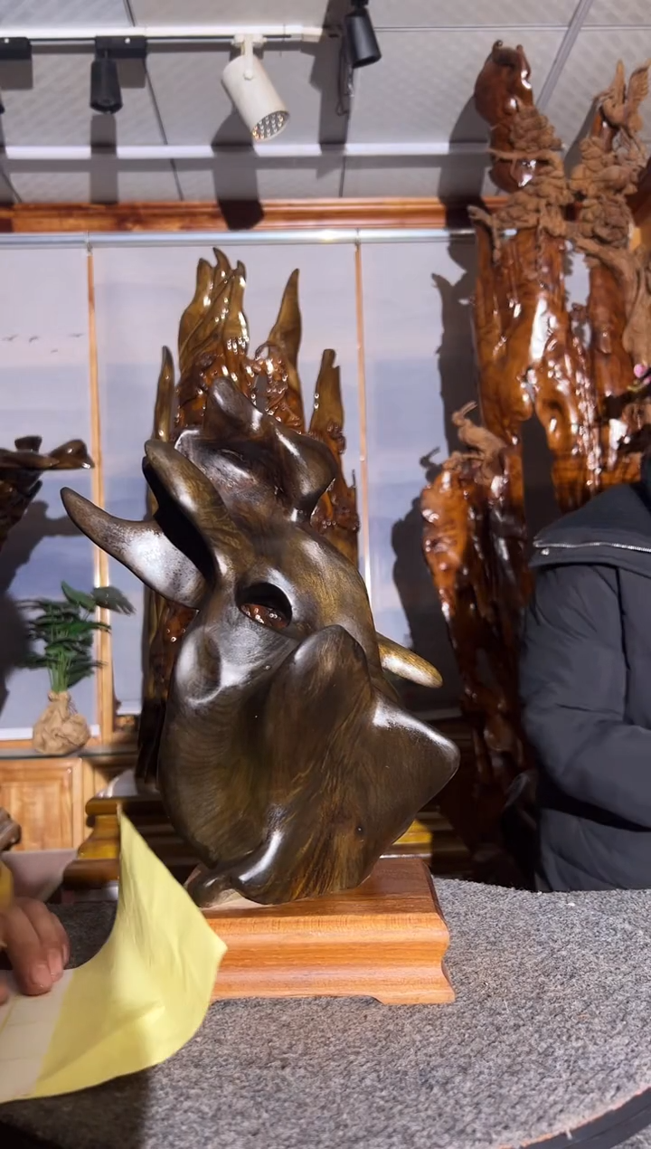 【闪购商品】金丝楠小叶桢楠乌木摆件