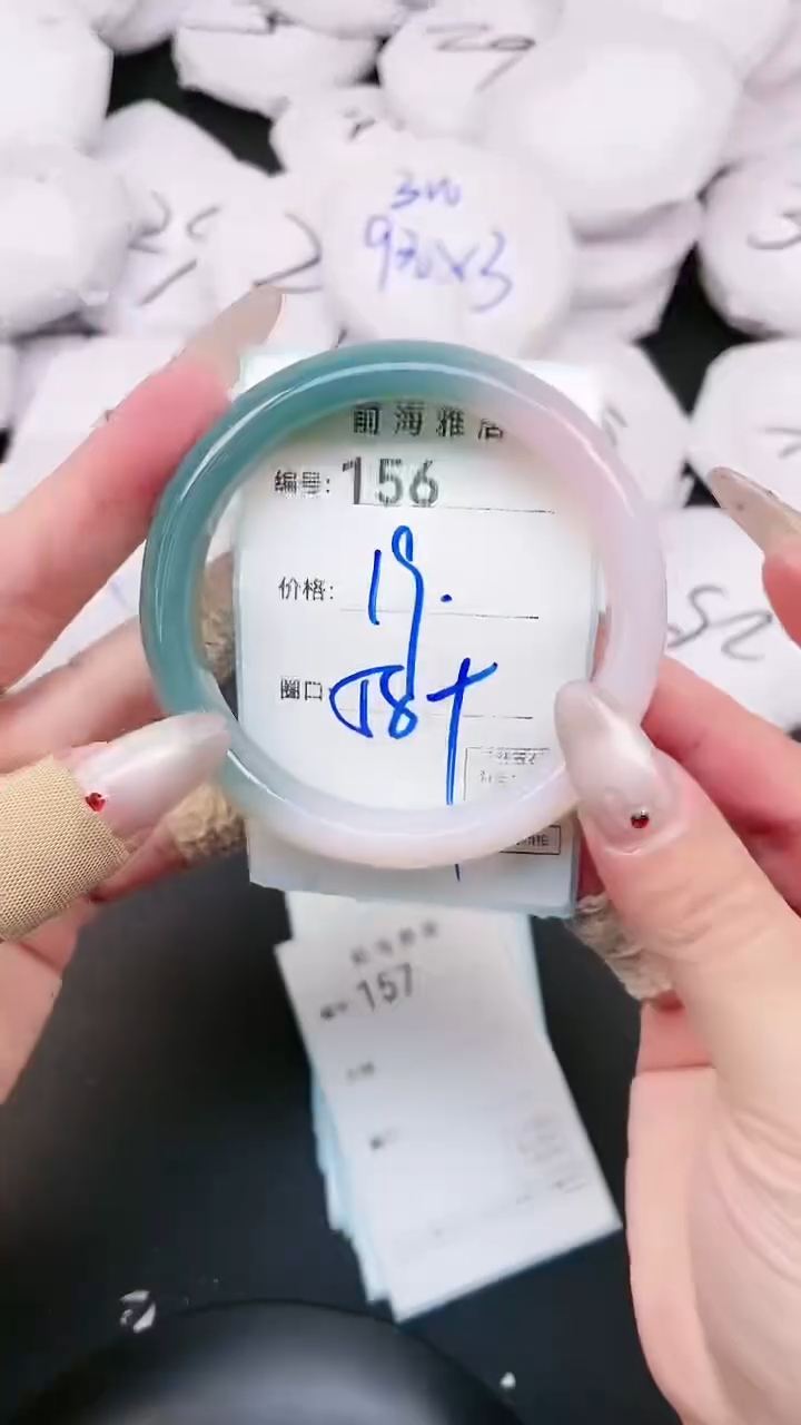 【闪购商品】玛瑙/玉髓手镯未镶嵌156