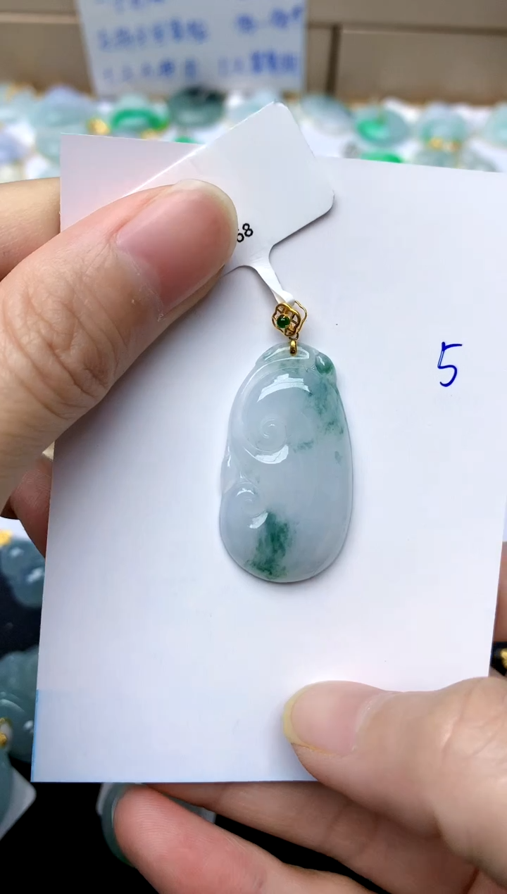 【闪购商品】翡翠颈饰18K金镶嵌5天然A货翡翠