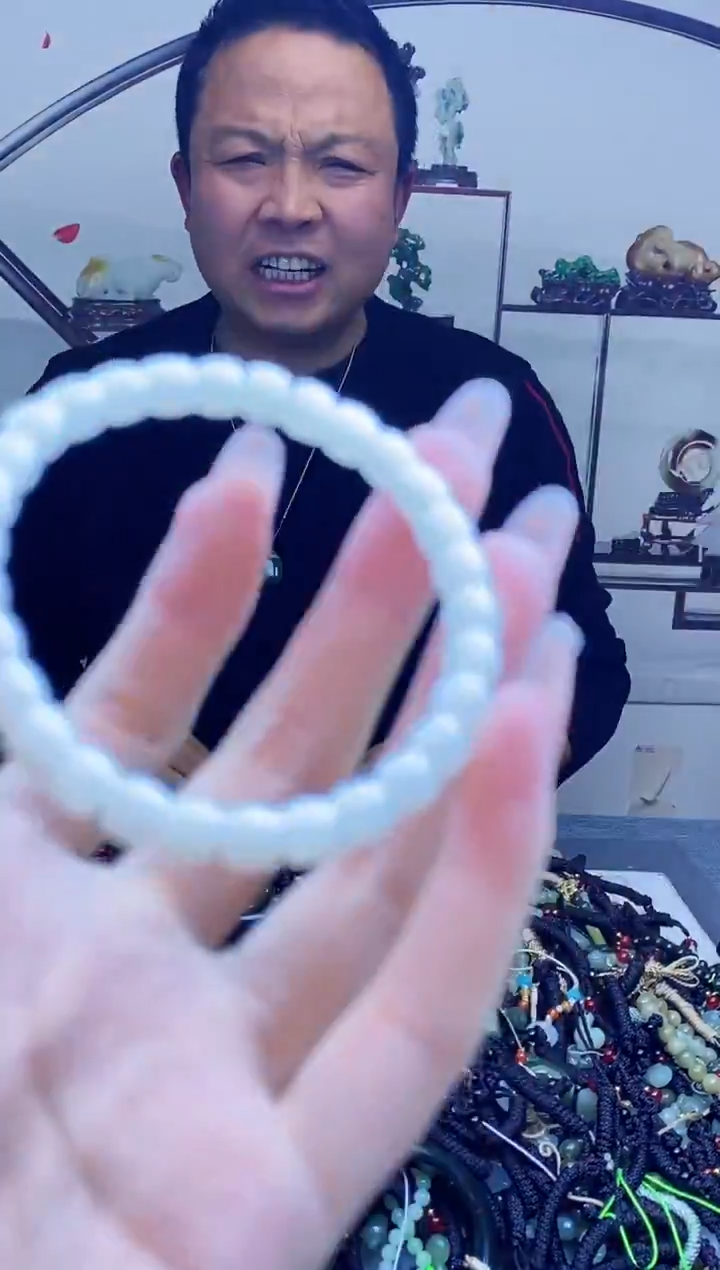 颈饰未镶嵌和田玉多样性发拍一发一