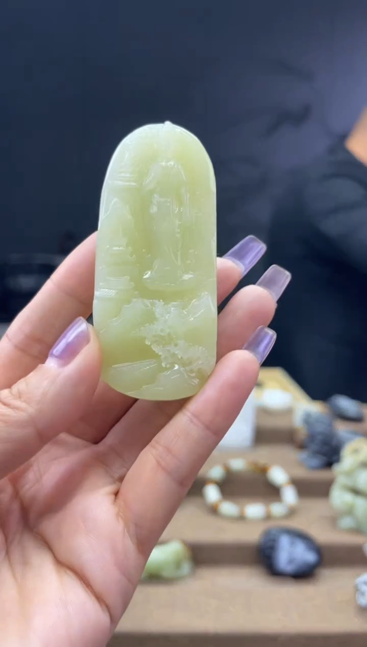 颈饰未镶嵌和田玉1