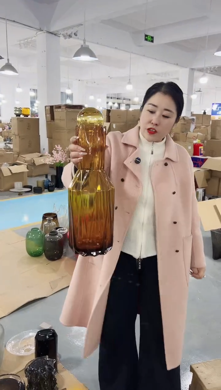 【闪购商品】玻璃花伴你花瓶微瑕-BHW3