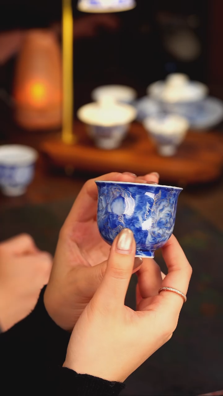 【闪购商品】赋春寻隐   青花  玫瑰   单杯