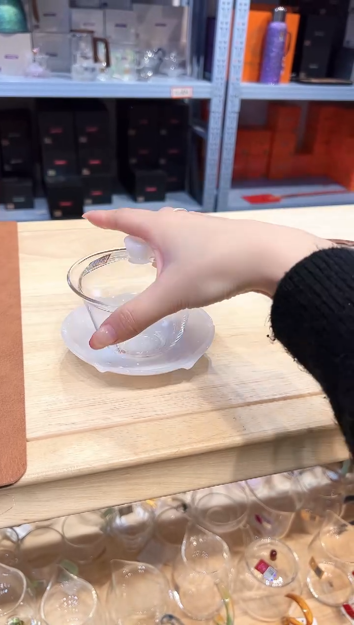 禾器荷叶盖碗白玉色