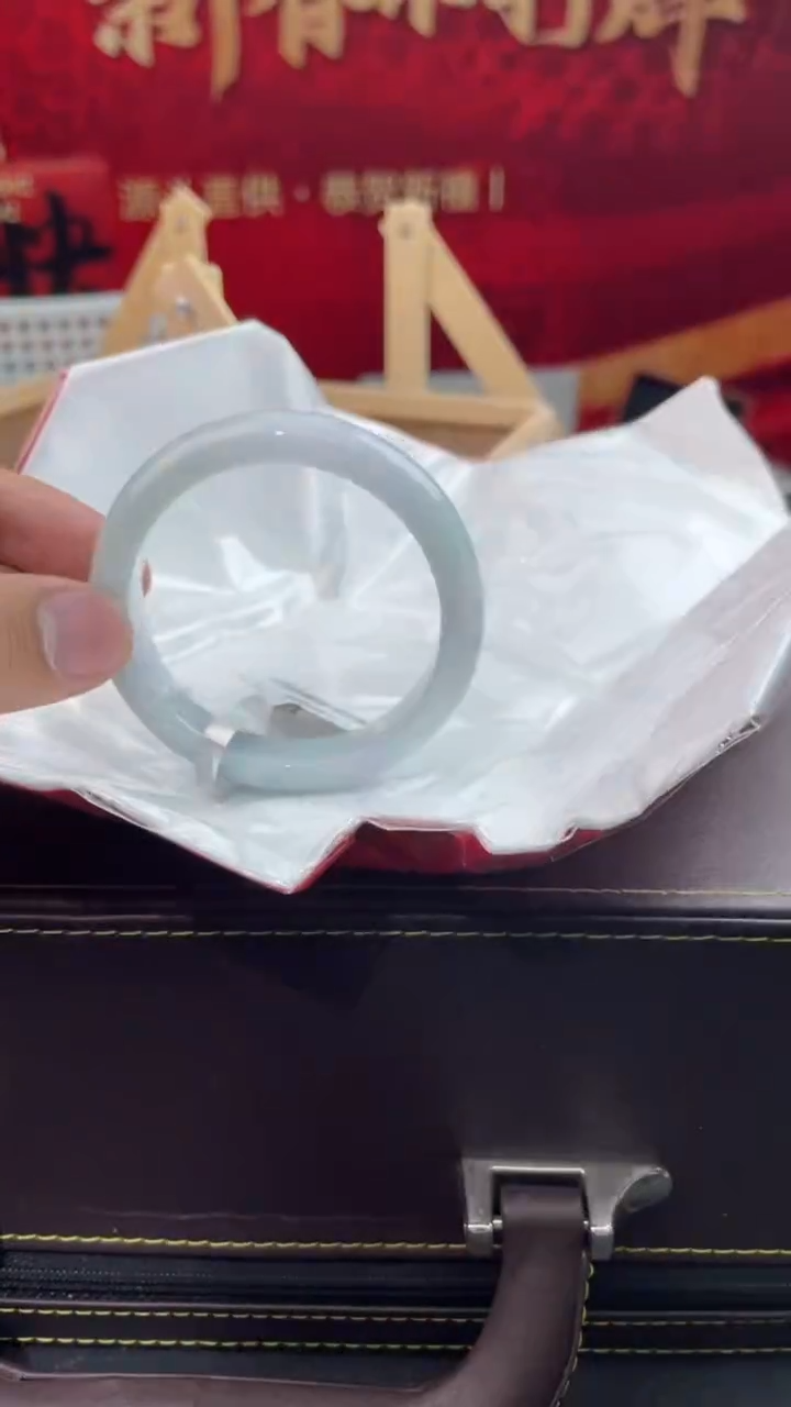 【闪购商品】翡翠手镯未镶嵌48翡翠手镯