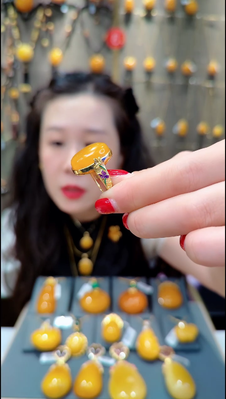 【闪购商品】蜜蜡戒指银S925镀金镶嵌H346蜜蜡戒指