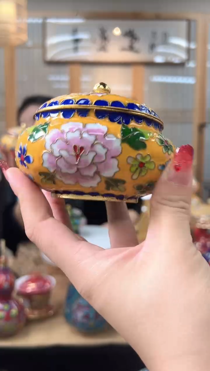 【闪购商品】景泰蓝4寸喜子罐4XZG001黄色