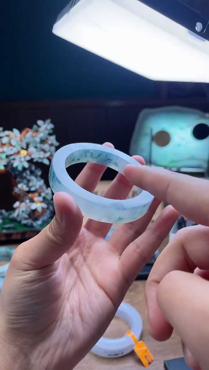 【闪购商品】定制翡翠手镯未镶嵌 定制