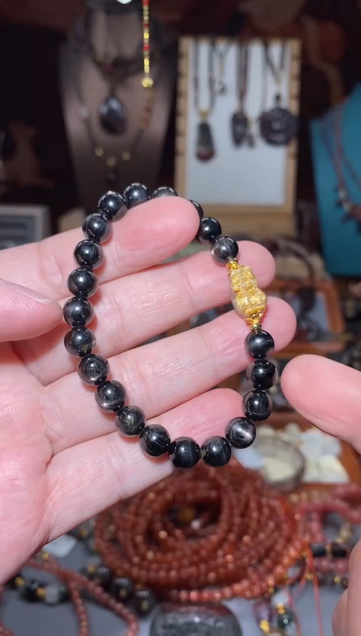 【闪购商品】辉石手串未镶嵌金运钛板晶貔貅