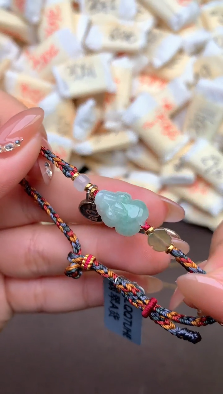 【闪购商品】翡翠手绳未镶嵌—