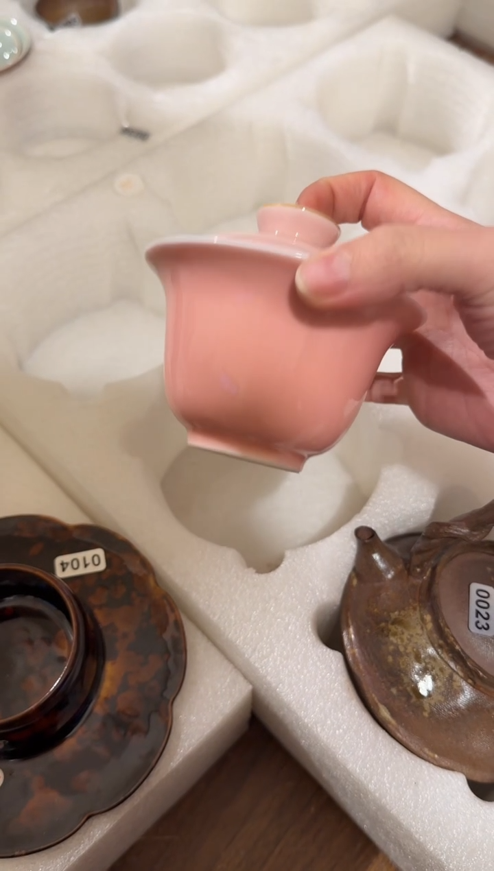 板娘的茶盖碗粉色