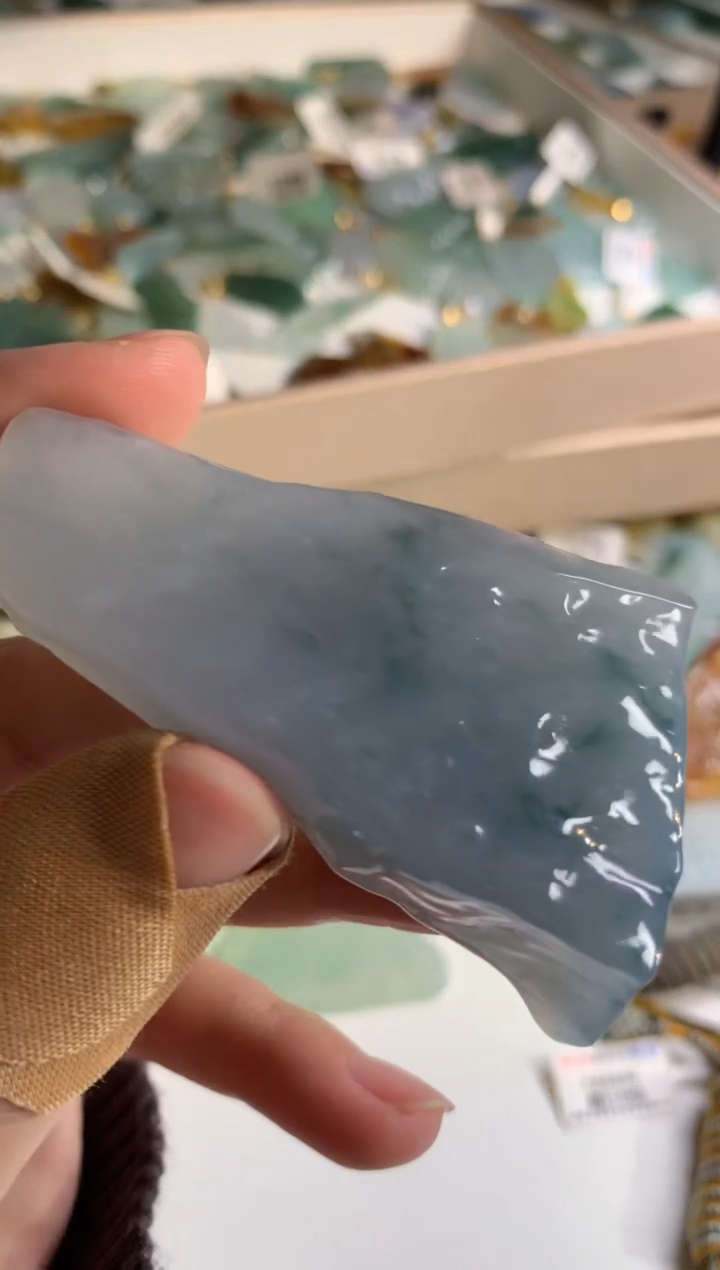 【闪购商品】翡翠颈饰未镶嵌吊坠