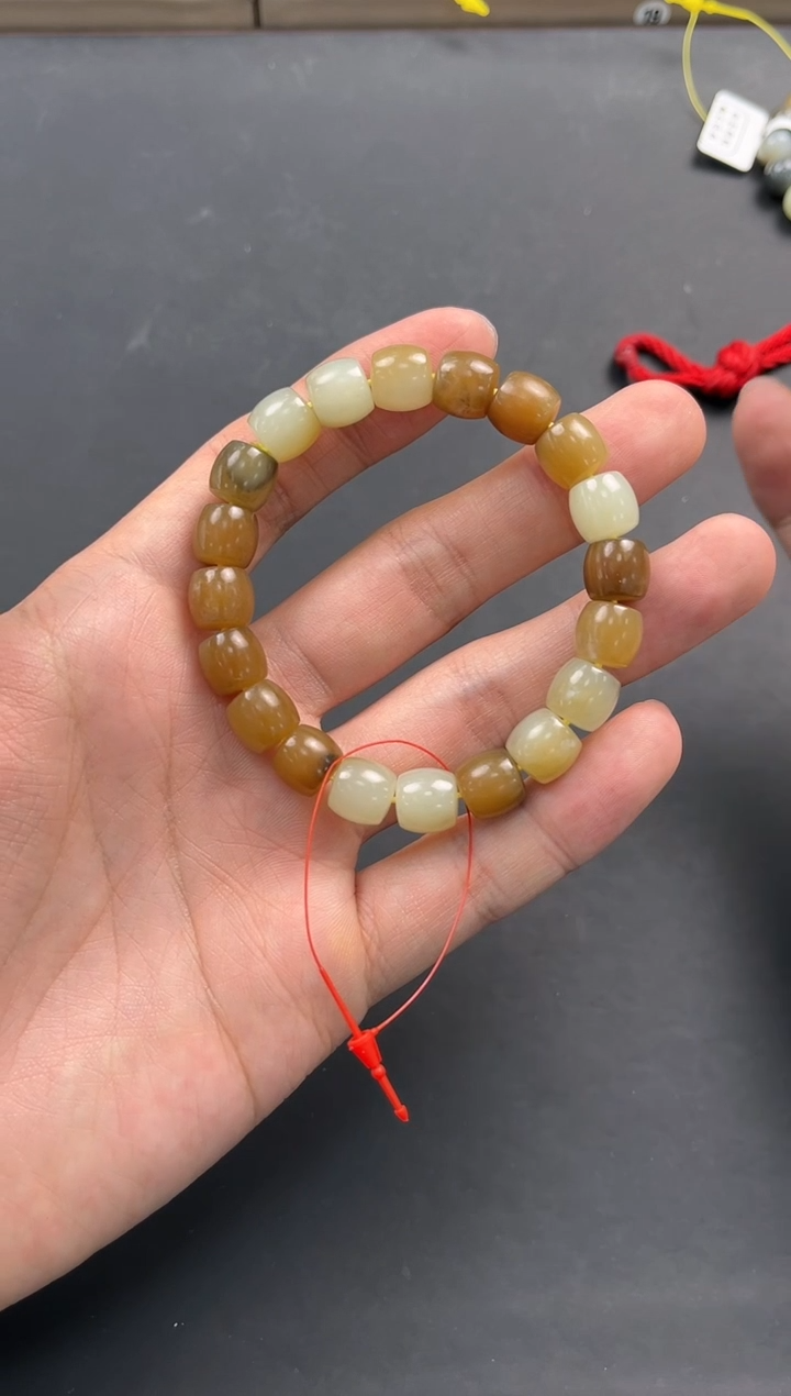 未镶嵌手串和田玉且末金山糖白直切手串卡10微色差