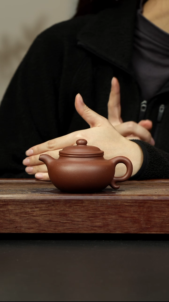 茶壶紫砂底槽清 仿古
