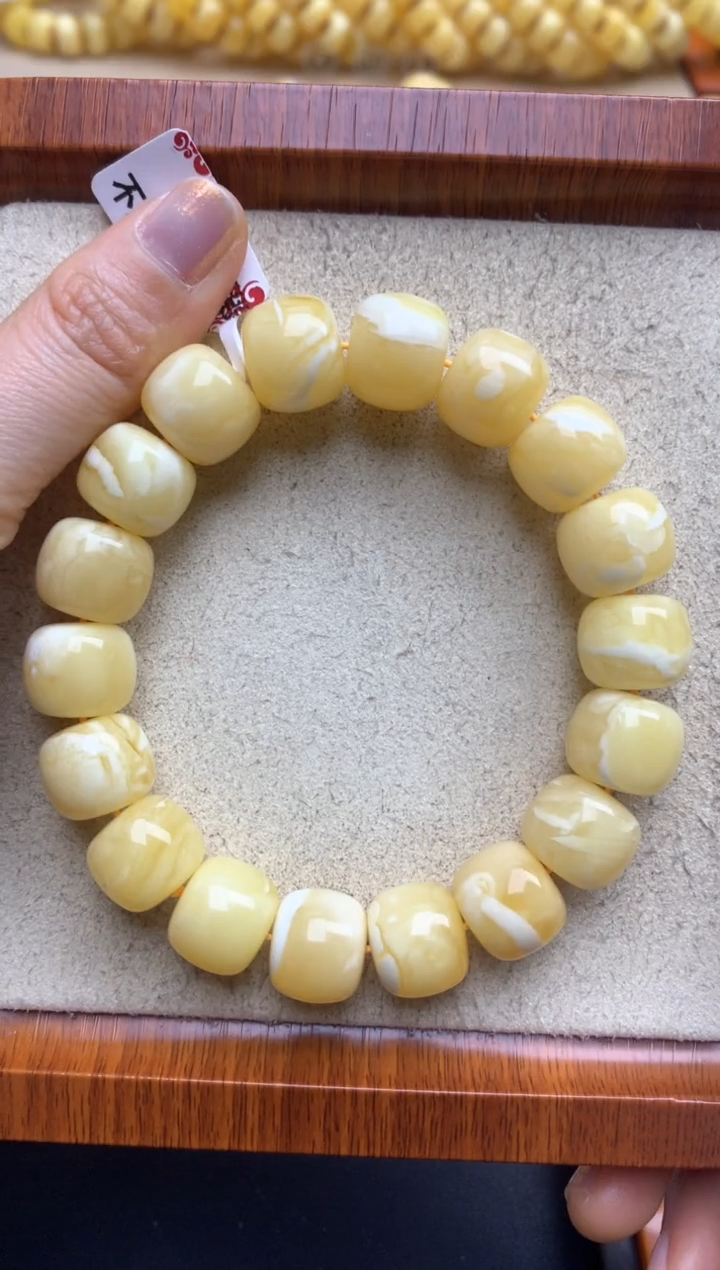 【闪购商品】蜜蜡珠宝奇石未镶嵌46