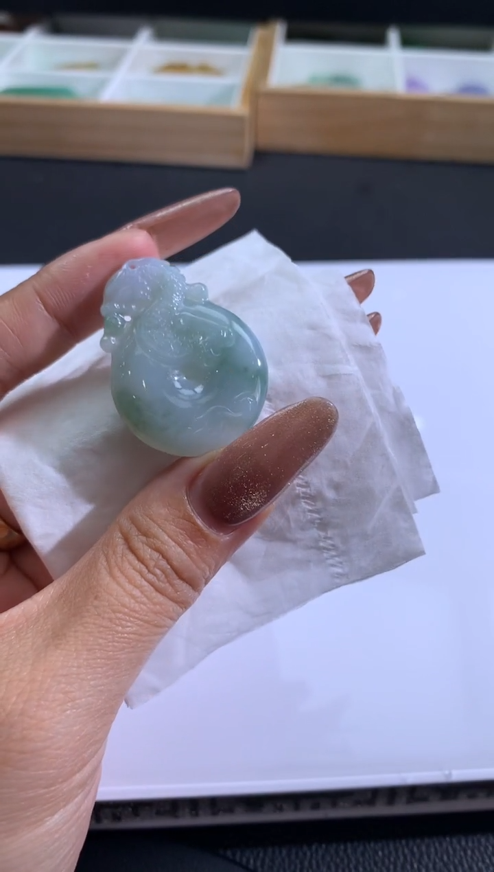 【闪购商品】定制翡翠未镶嵌翡翠