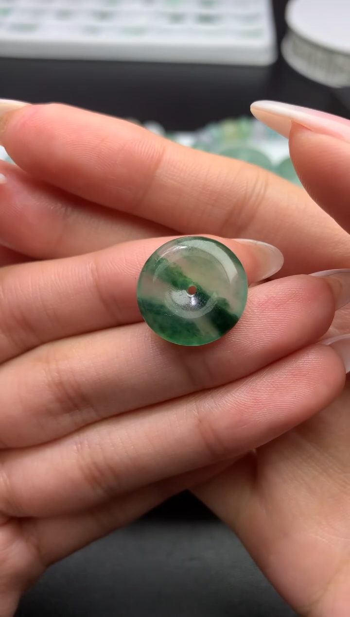 【闪购商品】定制翡翠未镶嵌毛货