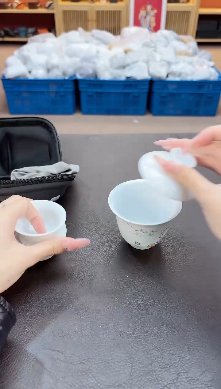 【闪购商品】摆件瓷SC1111111111111