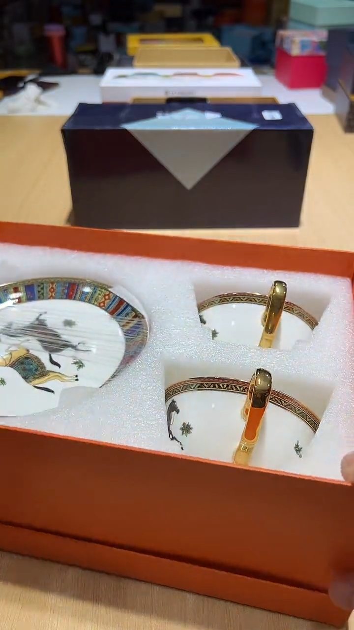 瓷片全场正品,一件不留@@1