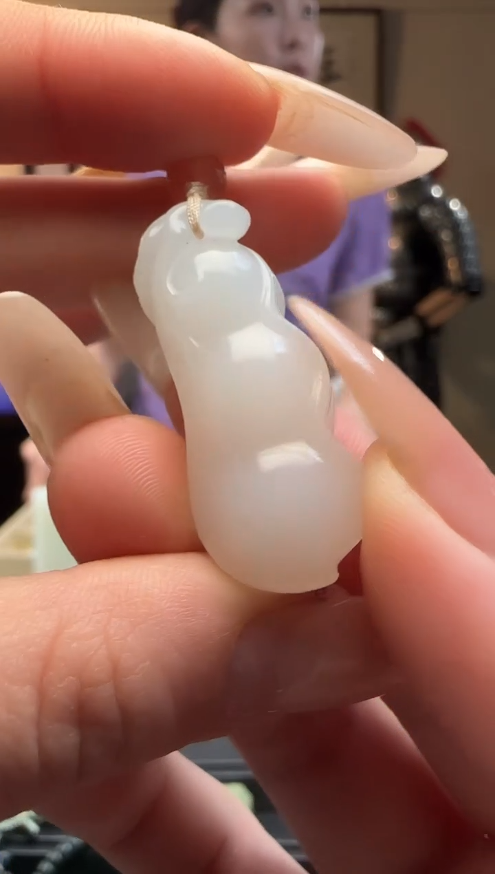 【闪购商品】和田玉白玉福豆未镶嵌吊坠