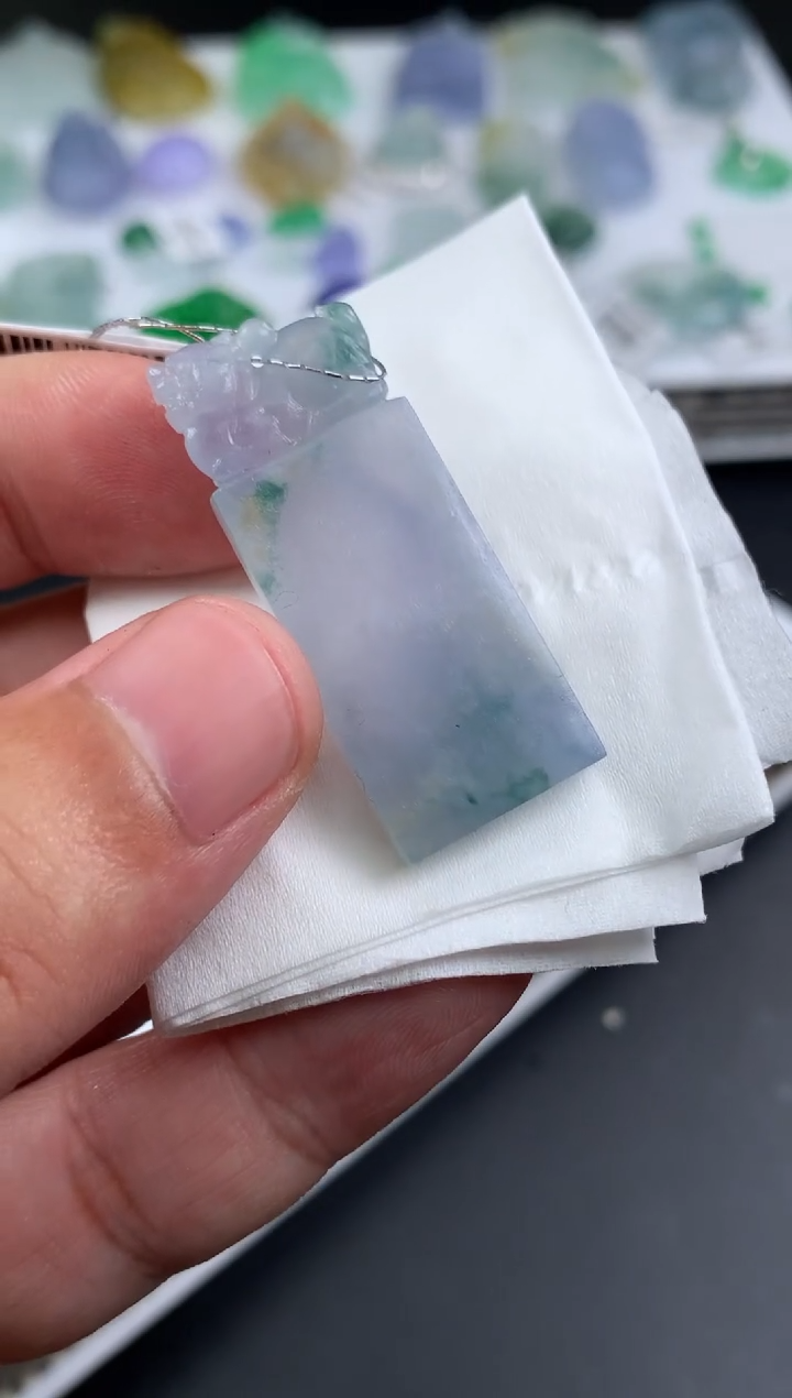 【闪购商品】定制翡翠未镶嵌翡翠