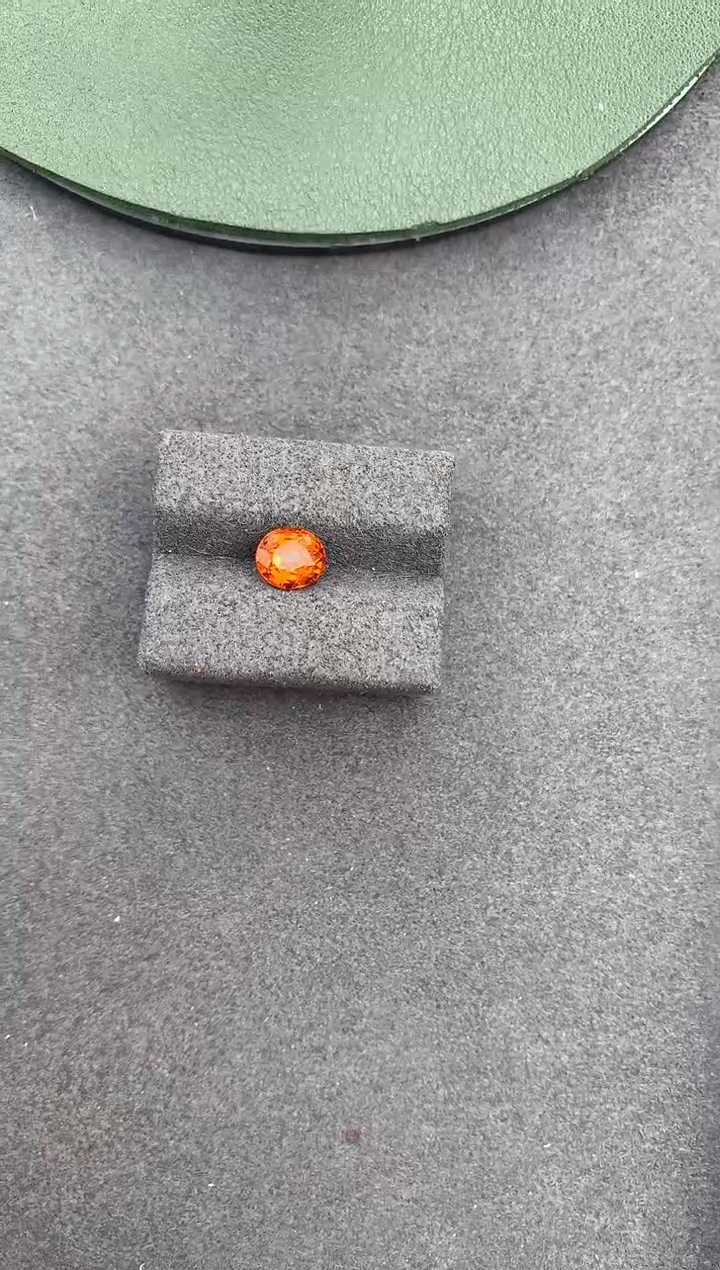 【闪购商品】石榴石（芬达石）裸石未镶嵌1.5ct芬达